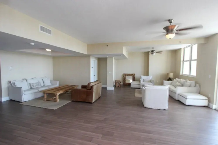 Bluebird Suites in Brickell