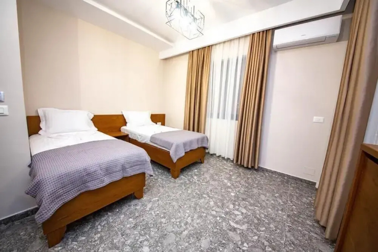 Hotel Center