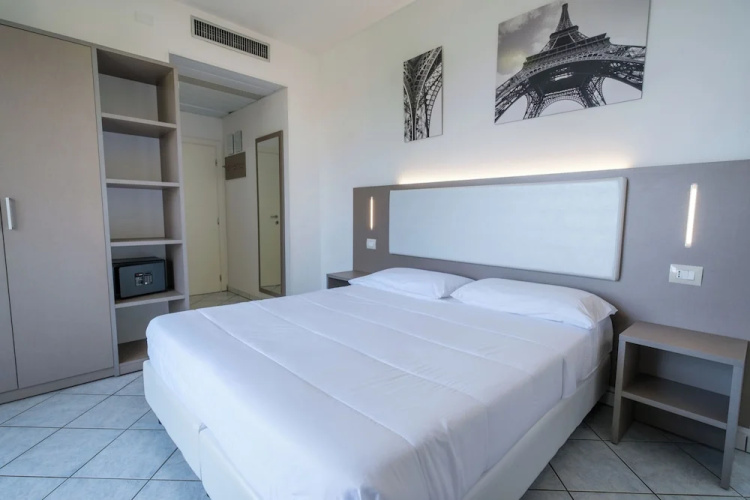 Hotel Carlton