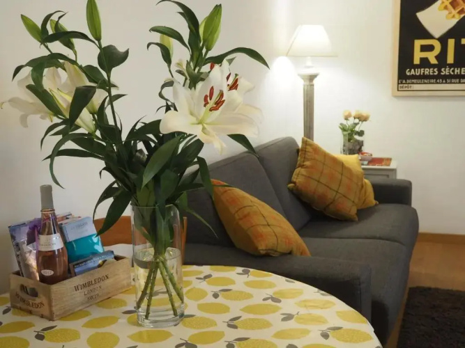 2 Bedroom Apartment Old Town Centre