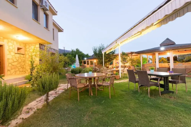 Palamutbükü Deniz Apart Otel