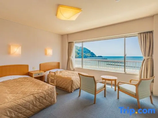 Standard Twin room oceanfront