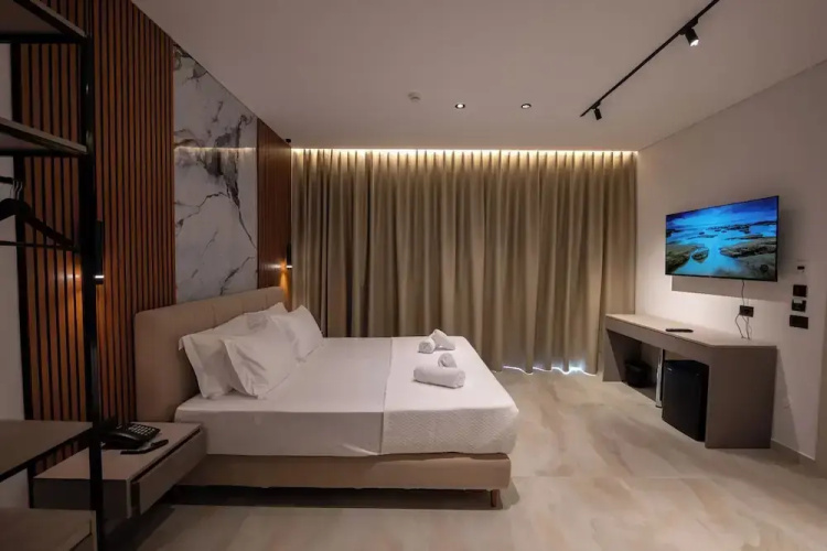 Litan Hotel