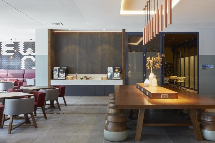 Holiday Inn Express & Suites Queenstown photo 16