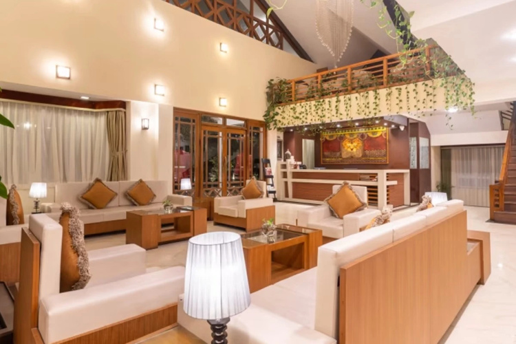 Summit Lillium Hotel & Spa