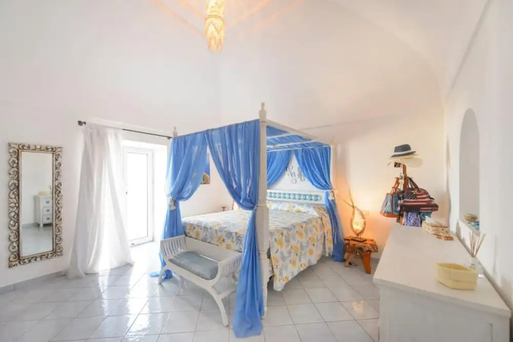 Villa Elena by Myvillacollection