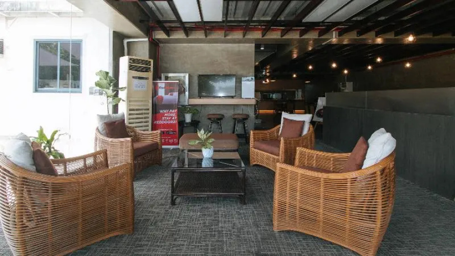 Reddoorz @ Insular Square Mandaue City