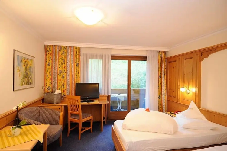 Standard Double room with balcony