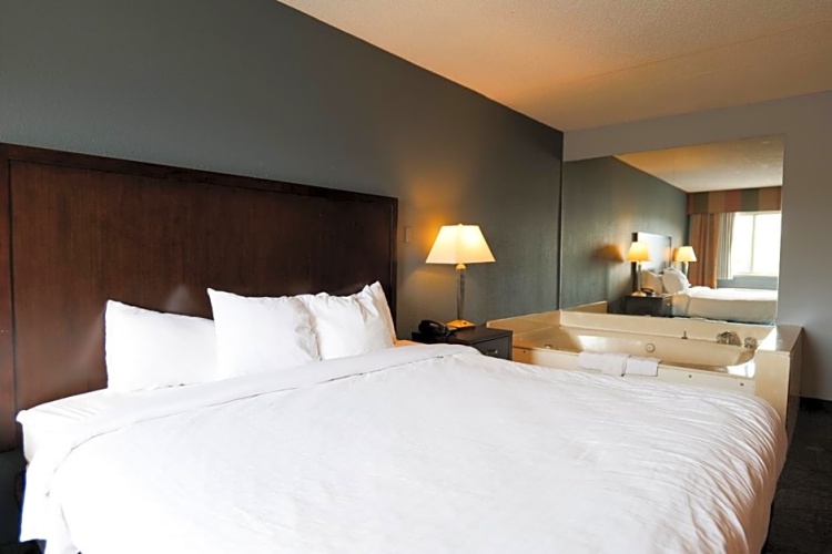 1 Bedroom Double Suite