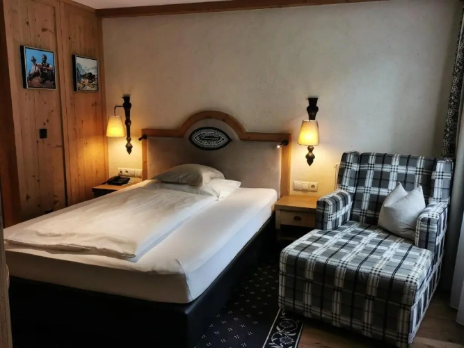 Standard Single room