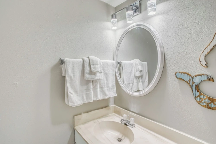 1 Bedroom Apartment with balcony
