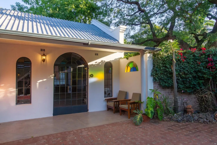 The Courtney Lodge - Victoria Falls
