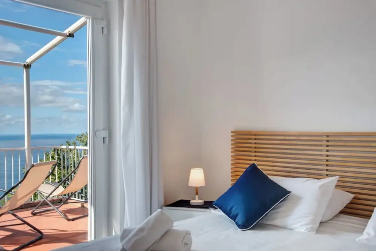 1 Bedroom Superior Double room with sea view