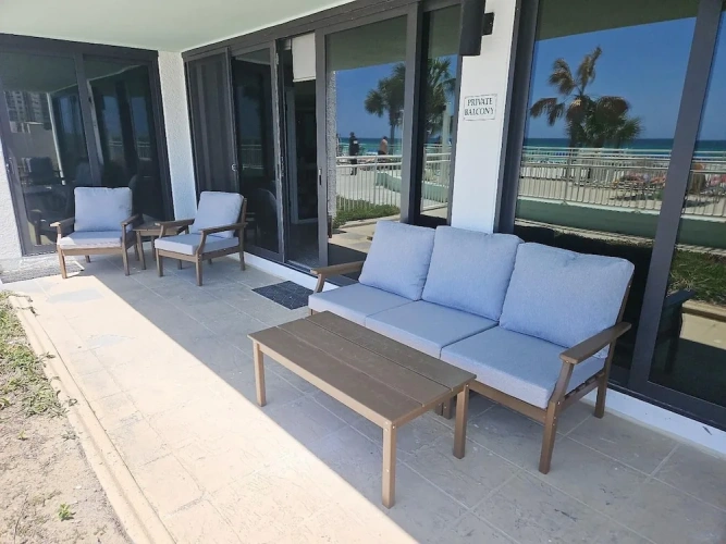 Standard room with balcony