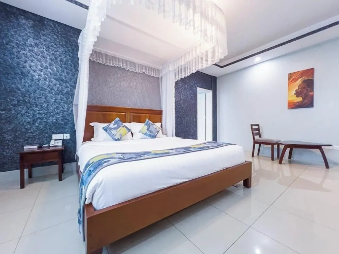 Double Suite