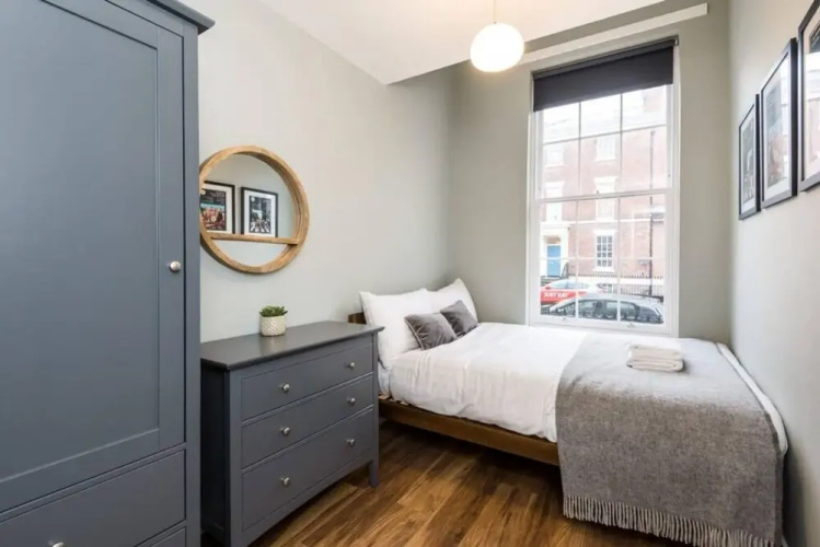 Host Stay Canning Quarters I