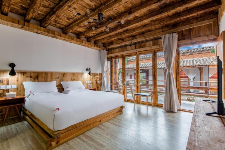 Standard Double room with garden view