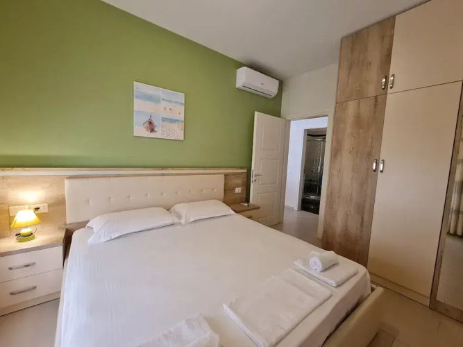Holiday 2-bedroom Apartment in Vlora