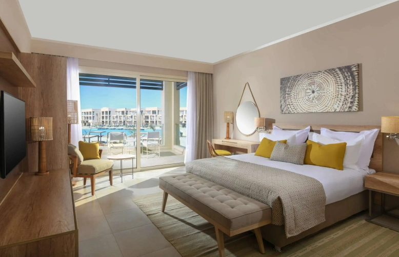 Superior Double room with partial sea view
