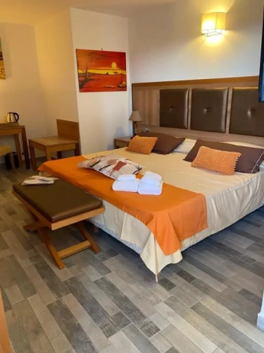 Classic Triple room