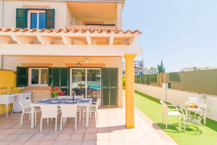 Villa