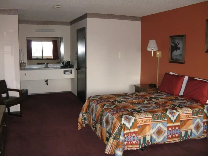 Branding Iron Motel