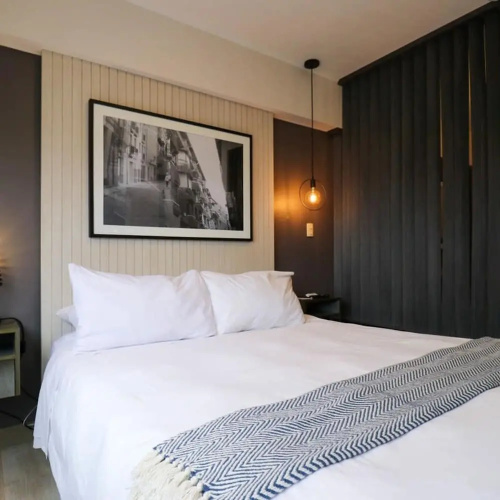 Modern Loft Overlooking Estadio Luis Galdez