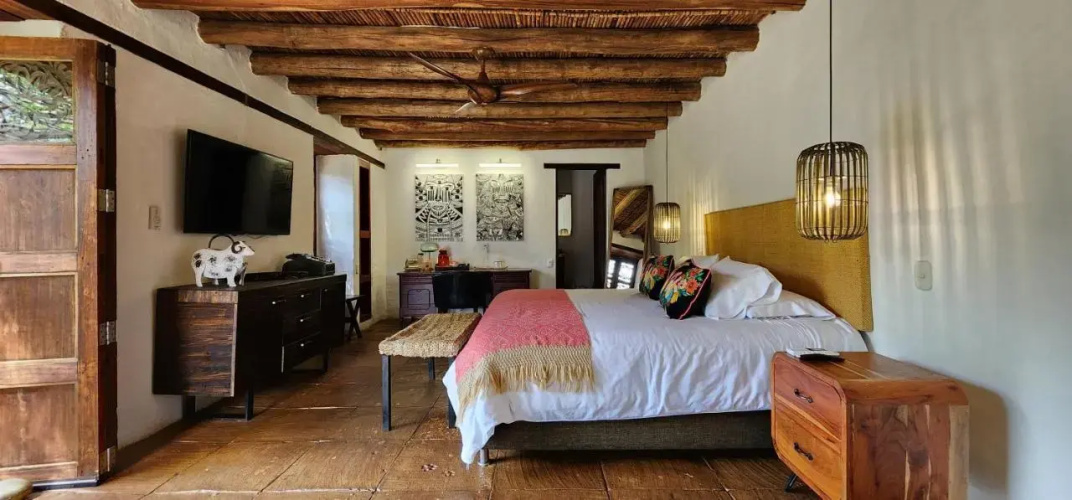 Casa Yahri