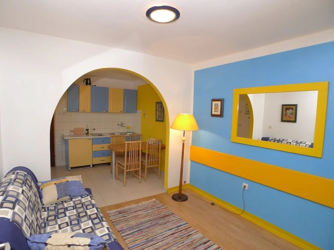 1 Bedroom Apartment