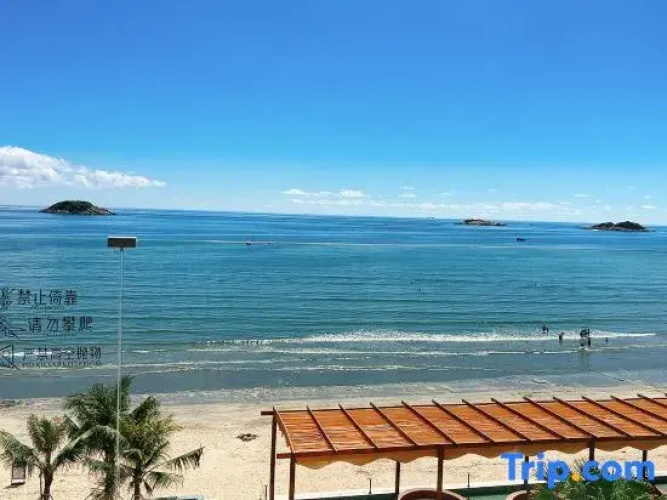 Cloud Coast Hotel