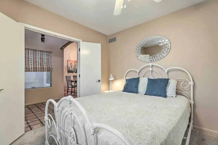 3 Bedrooms Cottage