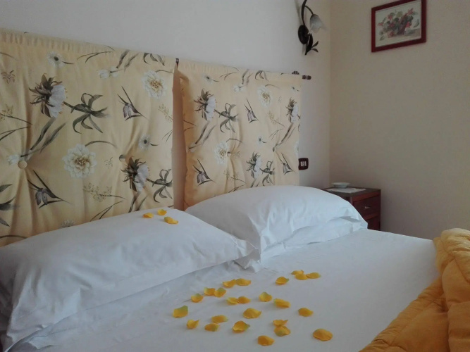 Casa Fiorita Bed & Breakfast