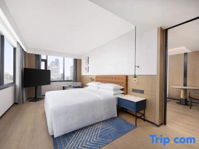 Premier Suite