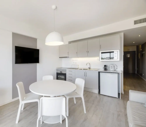 1 Bedroom Superior Apartment