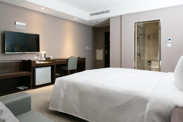 Deluxe Double room with view