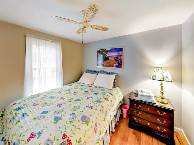 312 Carriage Lane Home - 4 Br home by RedAwning