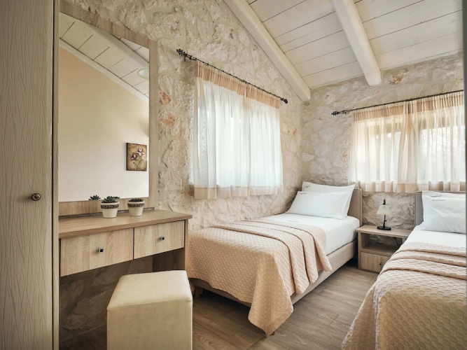 Emerald Villas