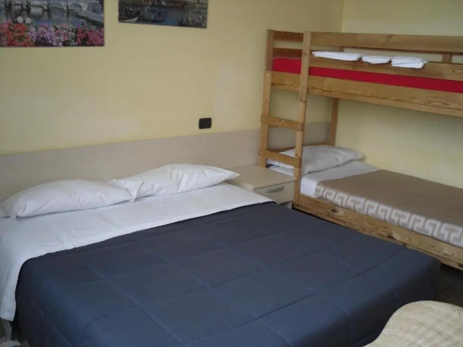 Standard Quadruple room