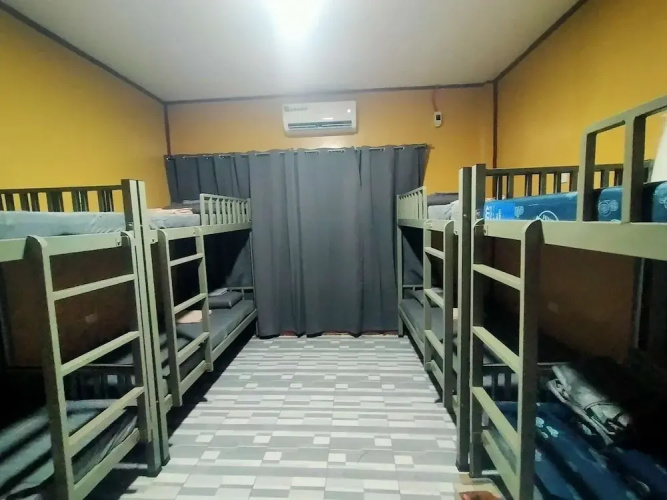 Yelcalibre Room Rentals