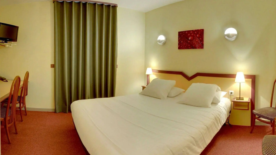 Hotel A la 12