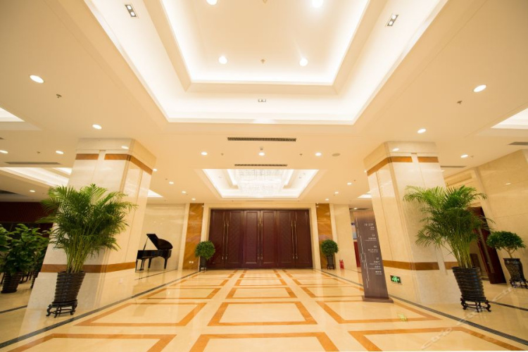 Mingcheng Jinjiang International Hotel