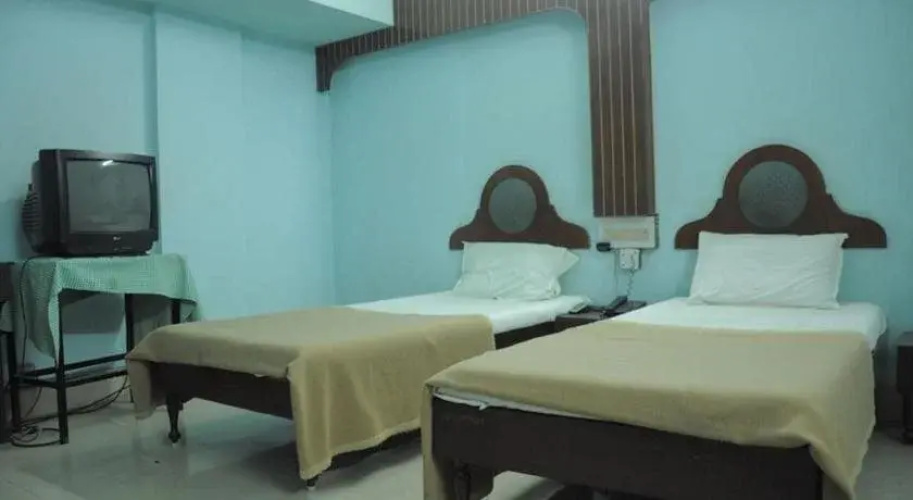 Hotel Blue Moon
