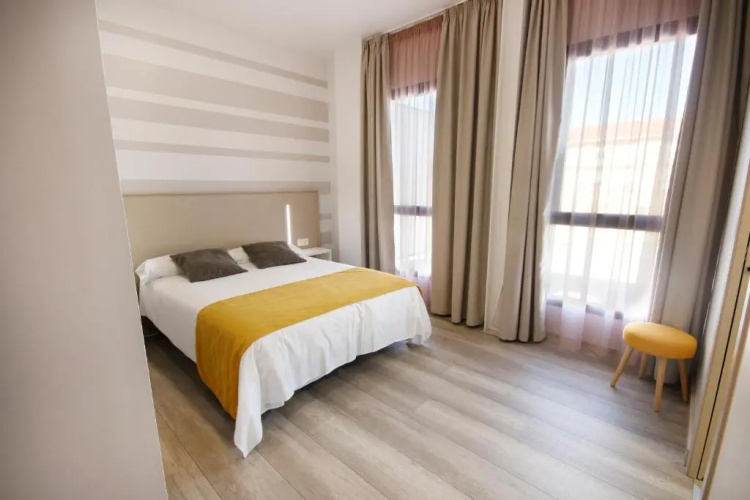Hotel Leo