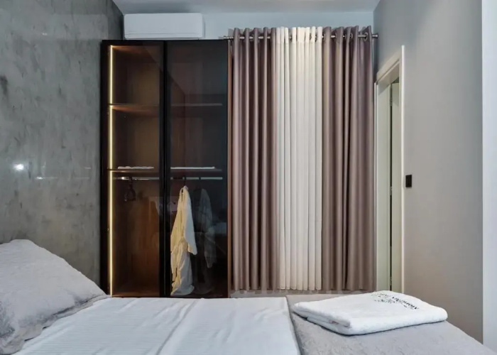 Montflux Hotel