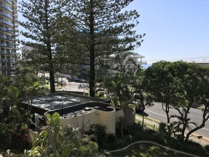 1 Bedroom Deluxe Apartment
