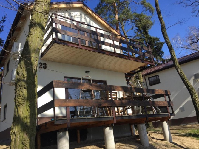 Apartment with balcony
