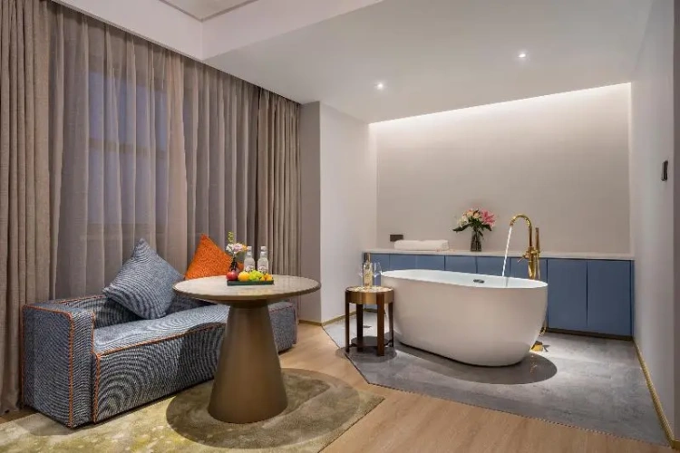 Standard Suite