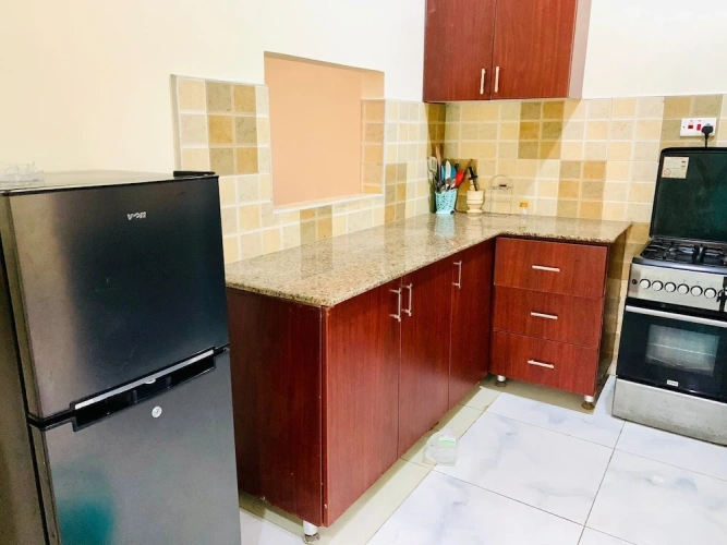 3 Bedrooms Apartment
