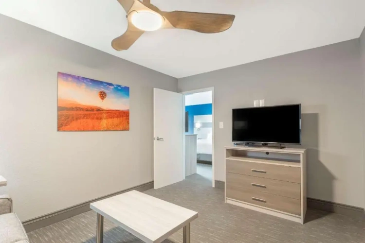 1 Bedroom Double Suite