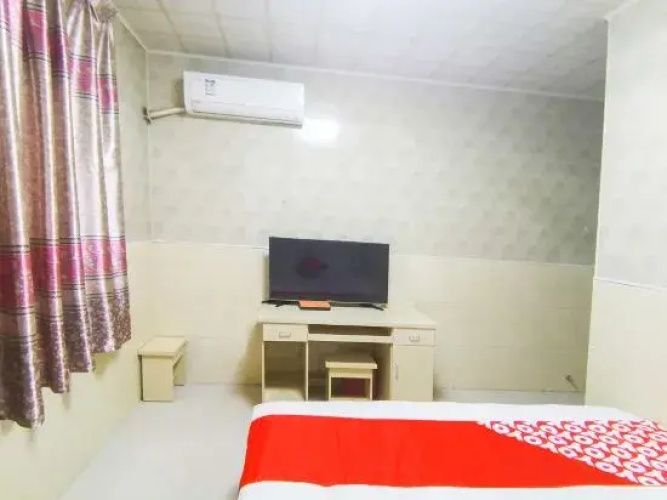 OYO Xinxiang Chengyi Hotel
